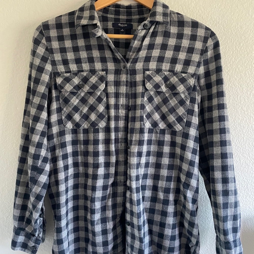 Madewell Navy and Grey Checkered Shirt